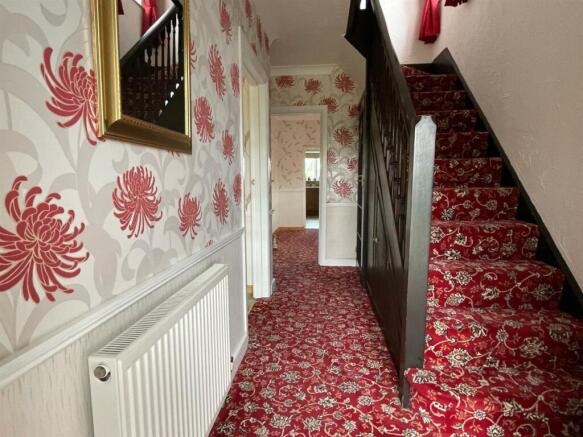 Hallway.jpg