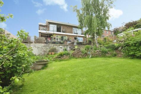 Highfield Drive, Carlton, NG4