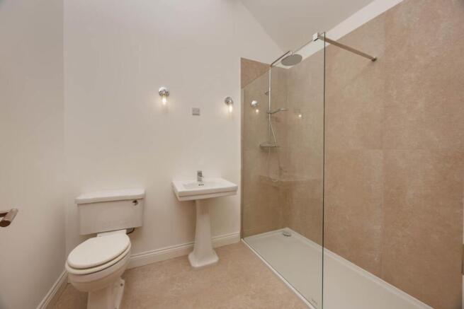 3 bed Barn Conversion for sale Image 10