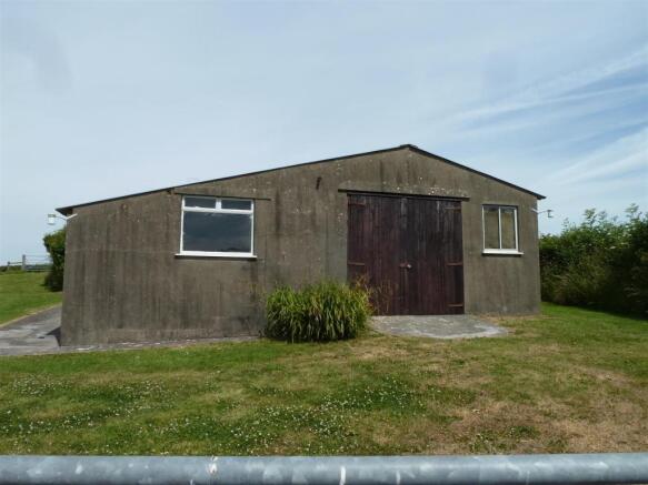 GARAGE/WORKSHOP