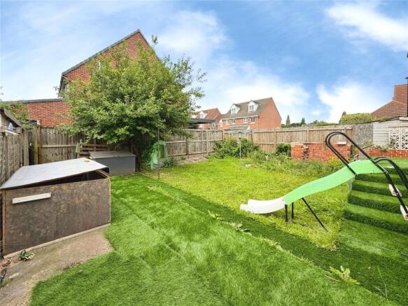3 bed Semi-Detached for sale Image 5