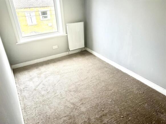 Bedroom 22.jpg