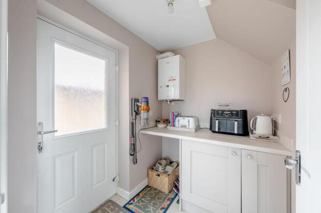 3 bed Detached for sale Image 11