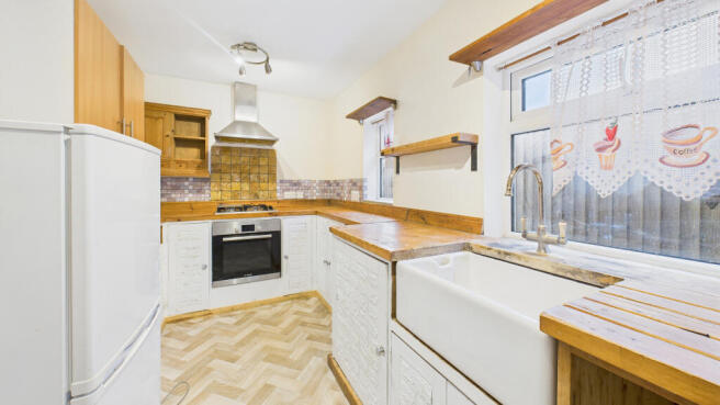 CAM04968G0-PR0095-STILL003