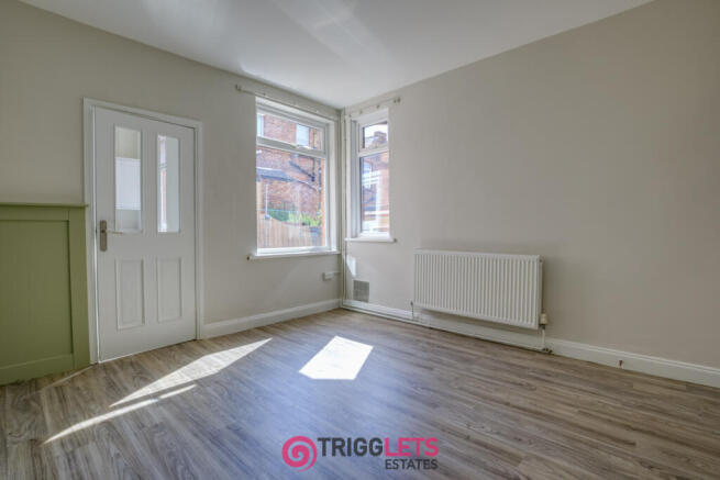 2 bed Terraced to rent Image 9