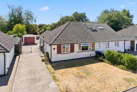 Ninesprings Way, Hitchin, SG4
