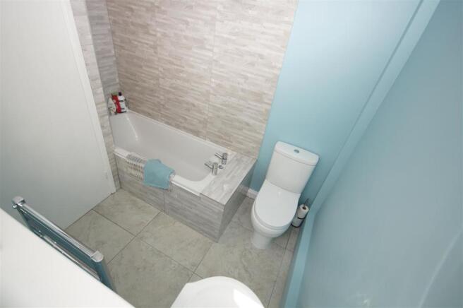 Bathroom.JPG