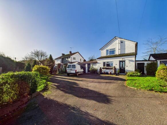 CAM05192G0-PR0183-STILL035