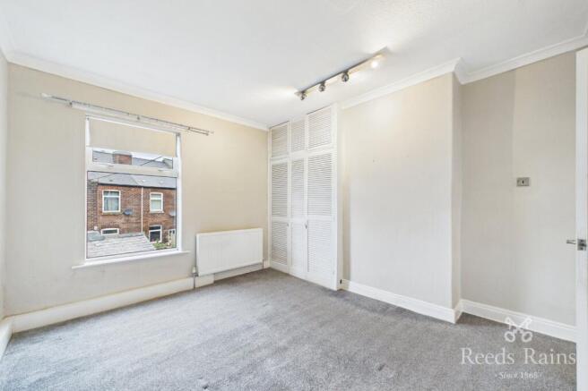 2 bed Terraced to rent Image 11