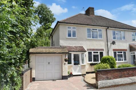 Read Road, Ashtead, KT21