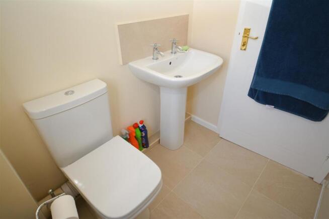 Bathroom.jpg