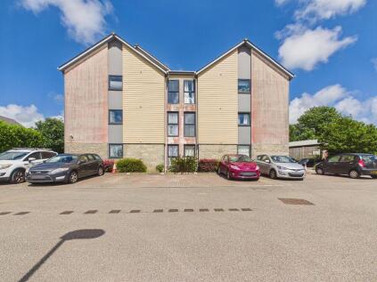 Drump Road, Redruth - Two bedroom second floor flat, Auction date 23rd July