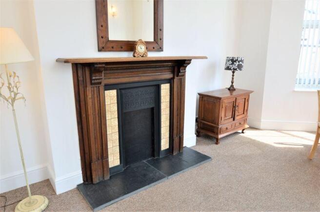 FIREPLACE TO L...