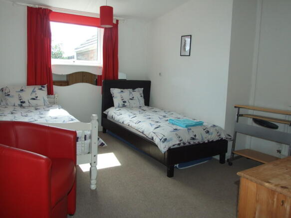 Photo 9