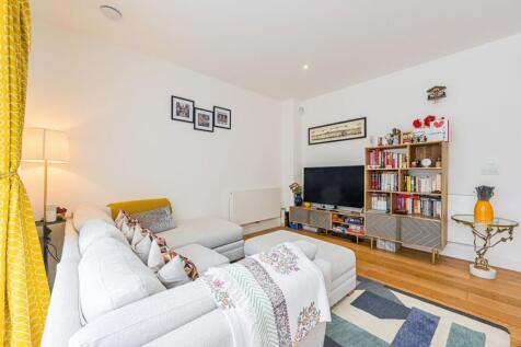 Rennie Street, North Greenwich, London, SE10