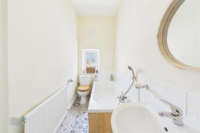 2 bed Terraced for sale Image 11