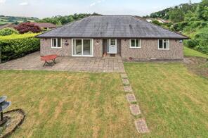 1, Ashleigh Park, Tiverton EX16 9LF