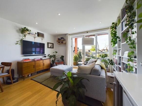 CAM02337G0-PR0168...