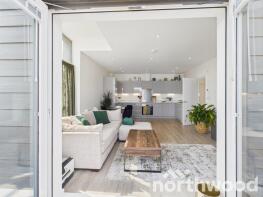 24, Highwood Drive, Chilmington Green TN23 8AA