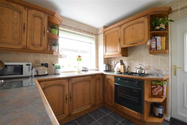 FITTED KITCHEN/DINER
