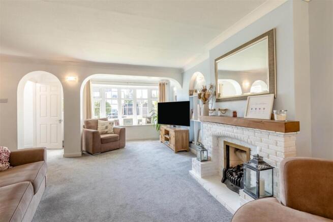 Brookfield Avenue, Larkfield, Aylesford photo 4