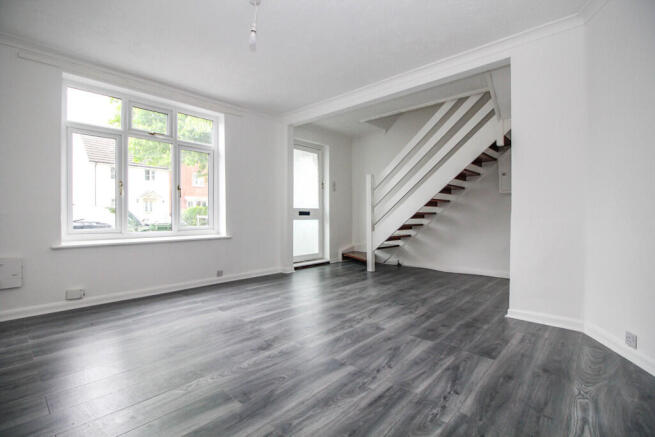 1024px.2395928__1682696113-8110-Lounge2