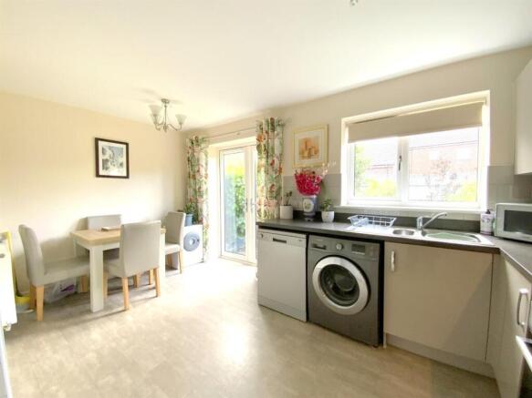 Beech Lane, Humberston, Grimsby photo 4
