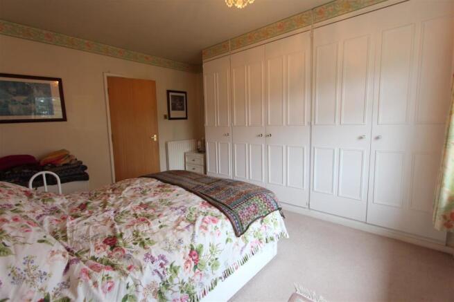 7 - Bedroom 1.JPG