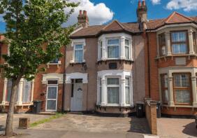 45, Mafeking Avenue, Newbury Park, Ilford IG2 7AP