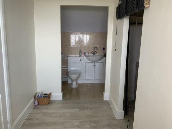 En Suite.jpg