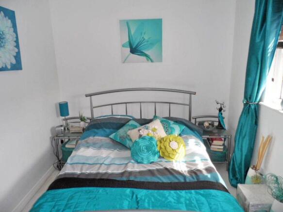 Photo 10