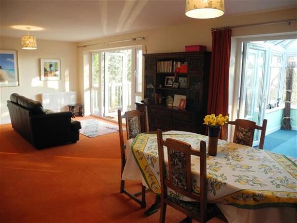 Living/Dining Room