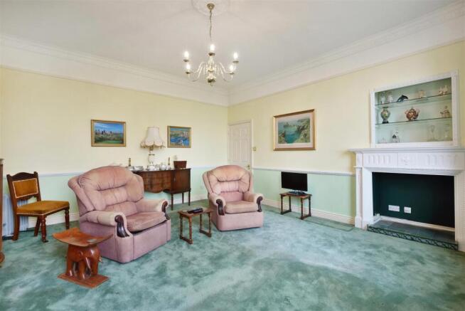 Flat 5 Putley Court Putley (27).jpg