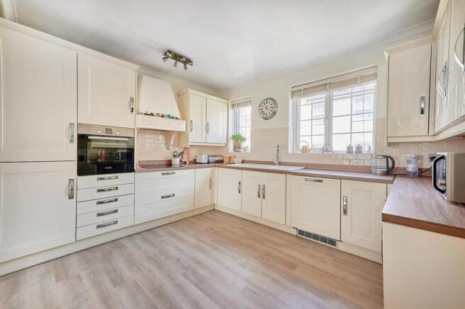Fitted Kitchen