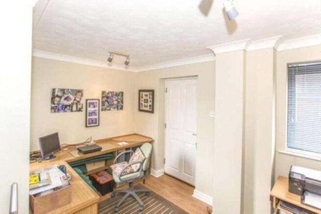 Photo 7
