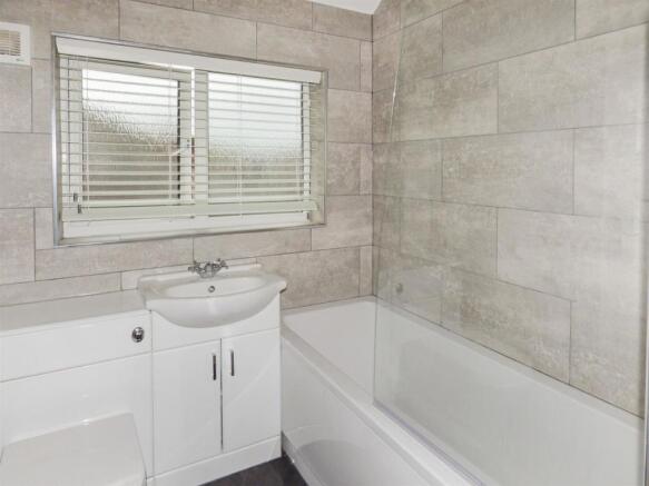 Bathroom.jpeg