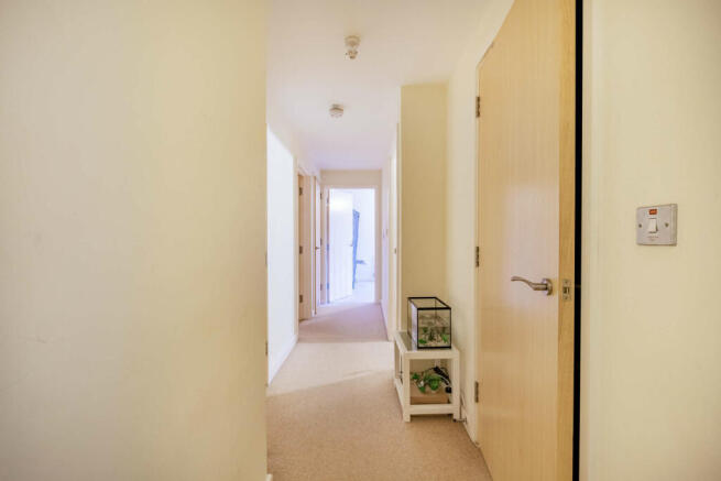 8494342-interior14-800