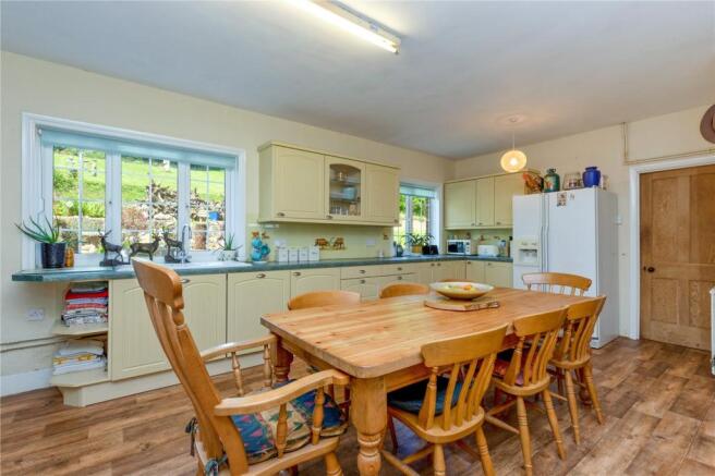 Lot 1- Kitchen