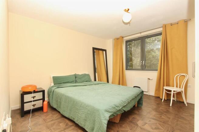 Rosefield, N4