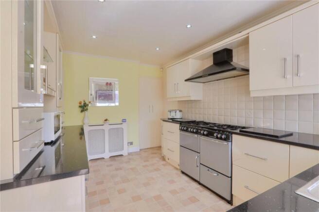 3 bed Bungalow for sale Image 8