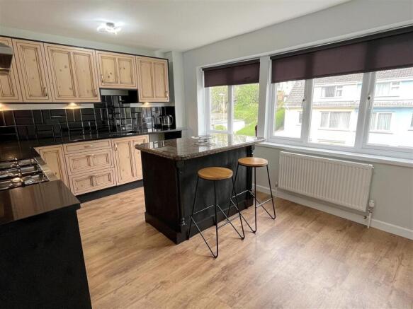 Kitchen Diner 2.jpg