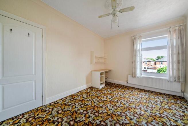 3 bed Semi-Detached for sale Image 9