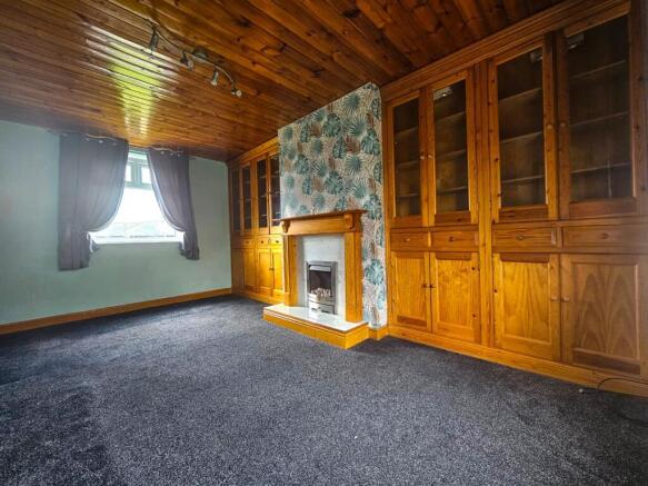 3 bed Terraced for sale Image 4