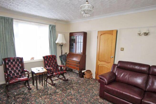 Lounge photo 2