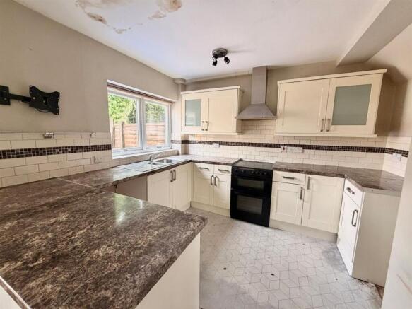 Penrith Avenue, Ashton-Under-Lyne photo 5