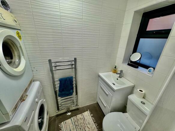 Cloakroom / Utitly