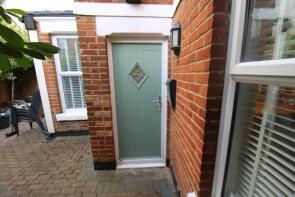 2, Meadow Flats, New Road, Southampton SO45 6BP