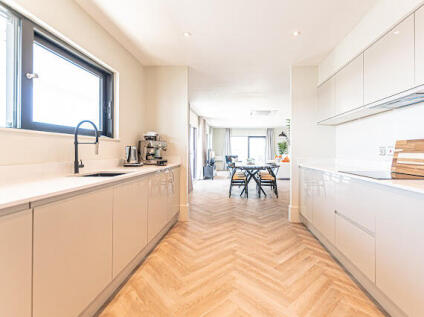 William Jessop Way, Liverpool, Merseyside, L3