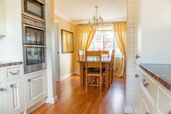 Kitchen/dining room