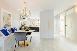 Flat 4, 5a, Rotherfield Street, London N1 3EE